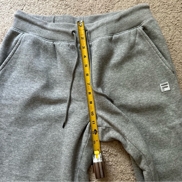 FILA Jogger Sweatpants Size Large With Pockets and Drawstring - Picture 5 of 7